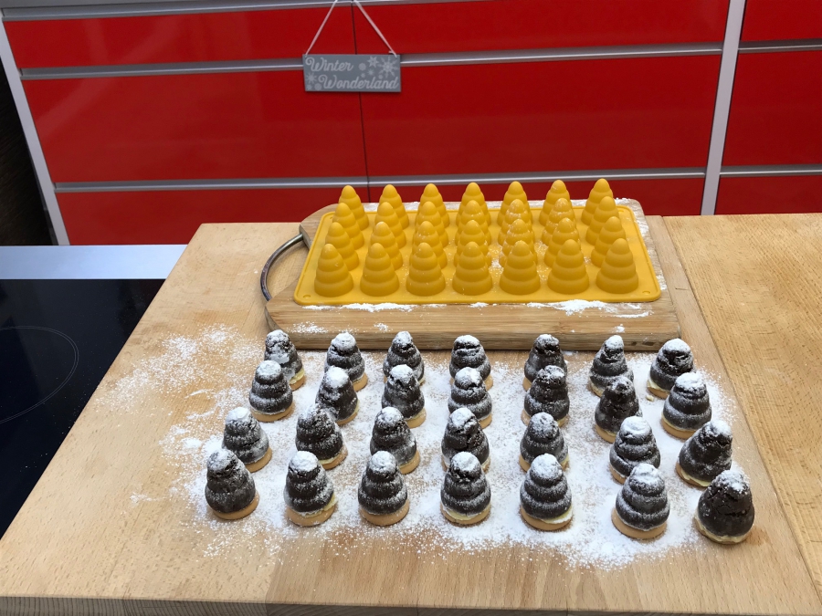 Silikonform Bienenkörbchen Backform