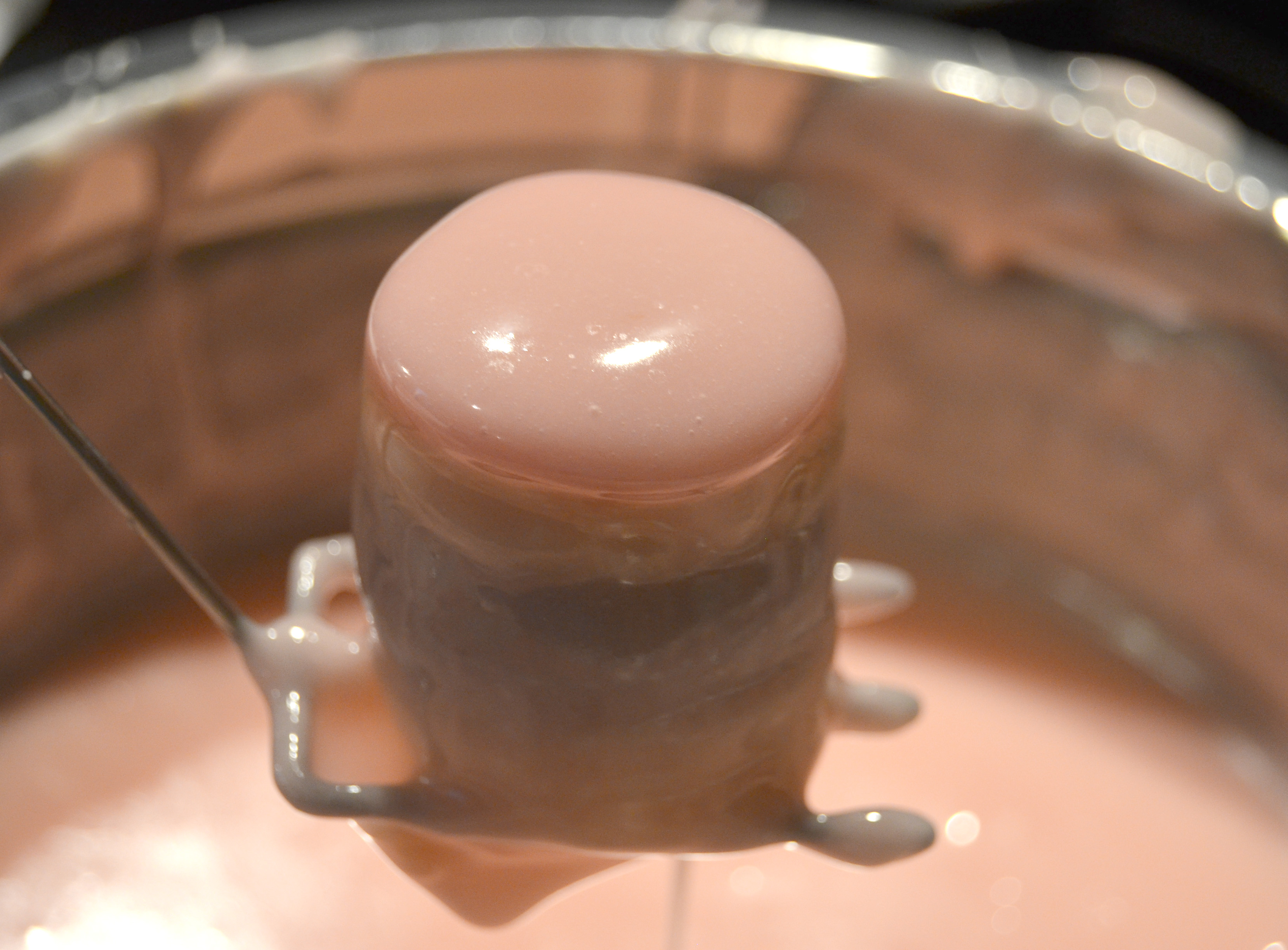 Petit-Fours & Punschkrapferl Formen rund mit Stößel – Perfekte Mini-Desserts