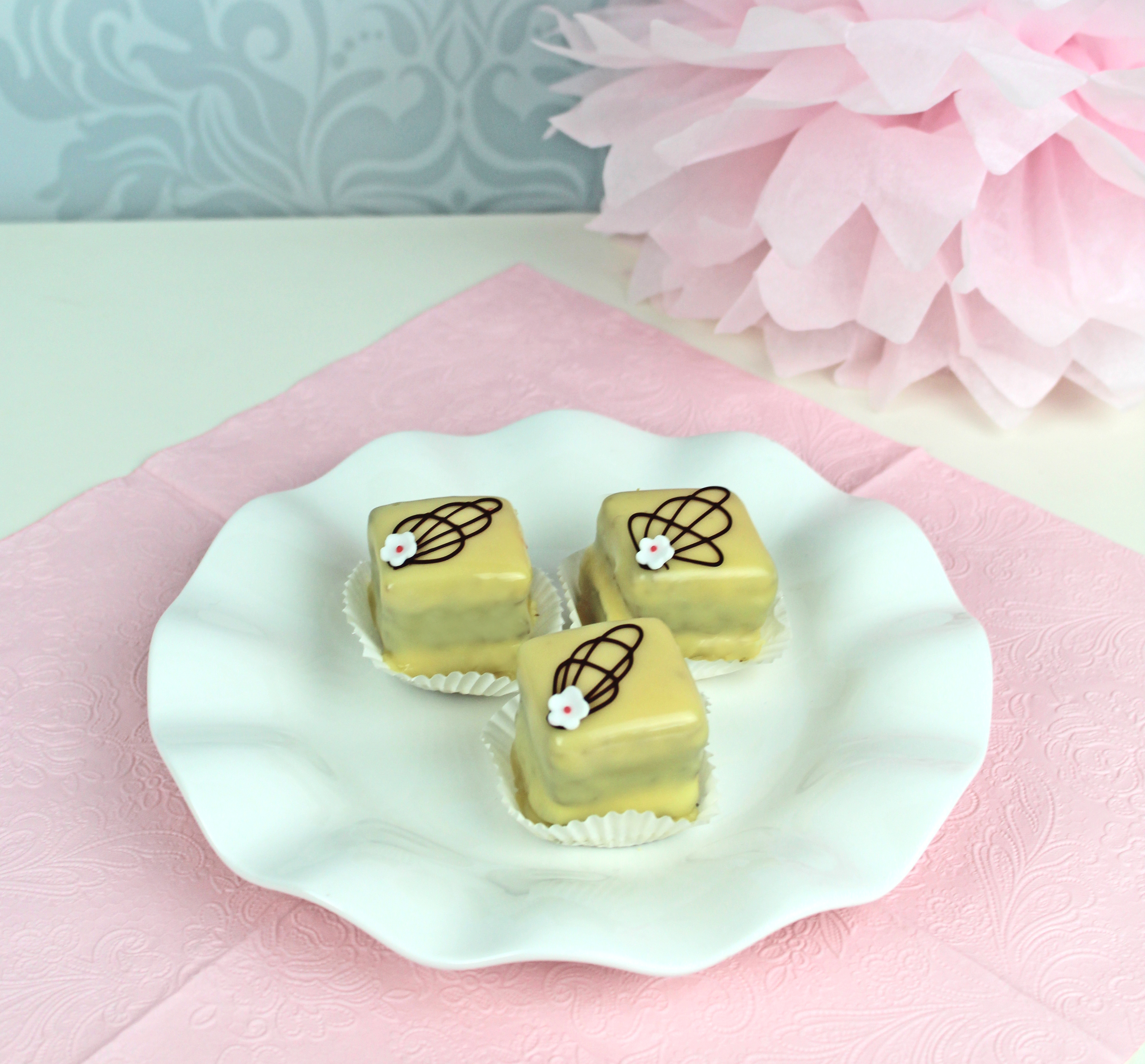 Petit Fours Ausstecher | Dessertring Quadrat 7 cm