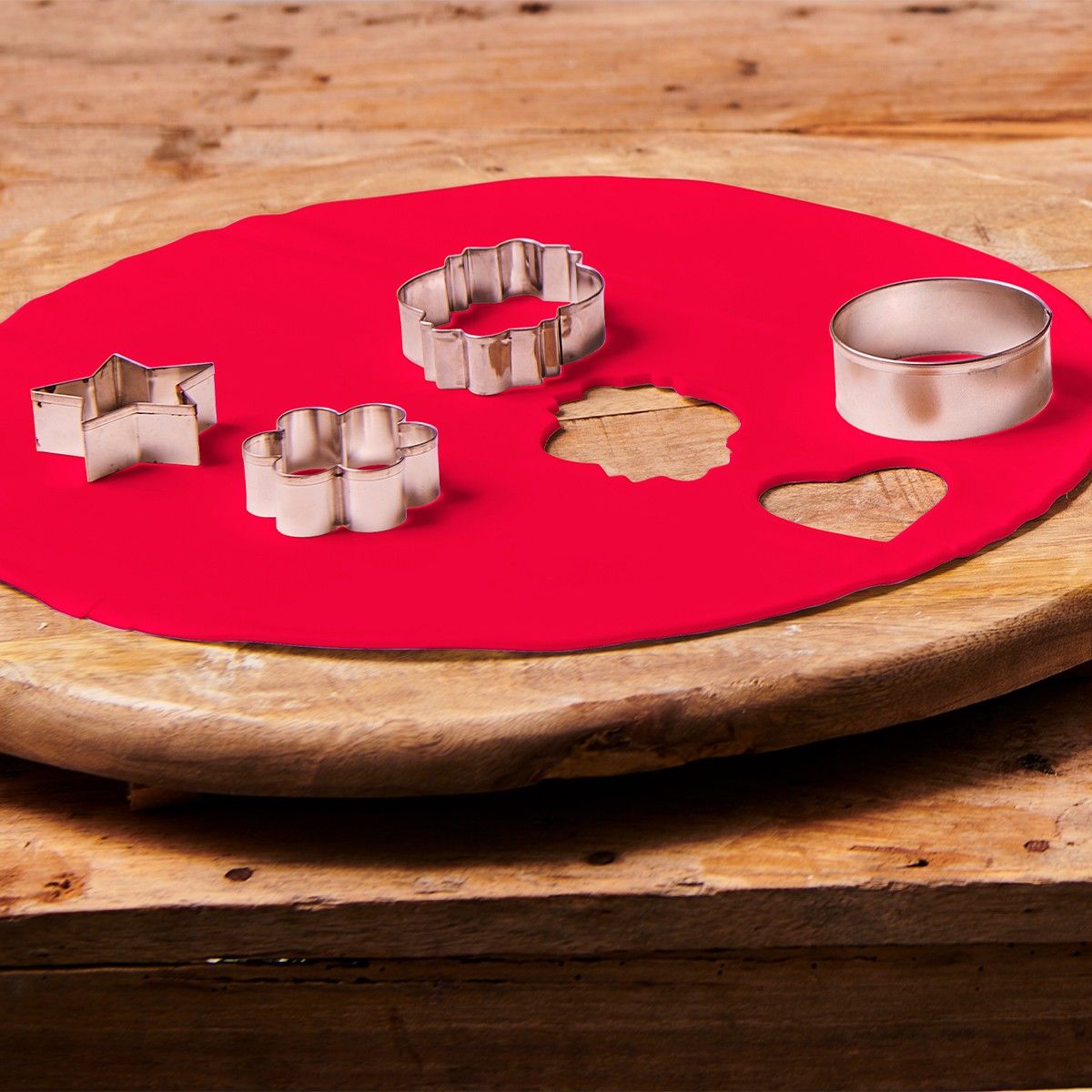 FunCakes ausgerollte Fondantdecke Feuerrot