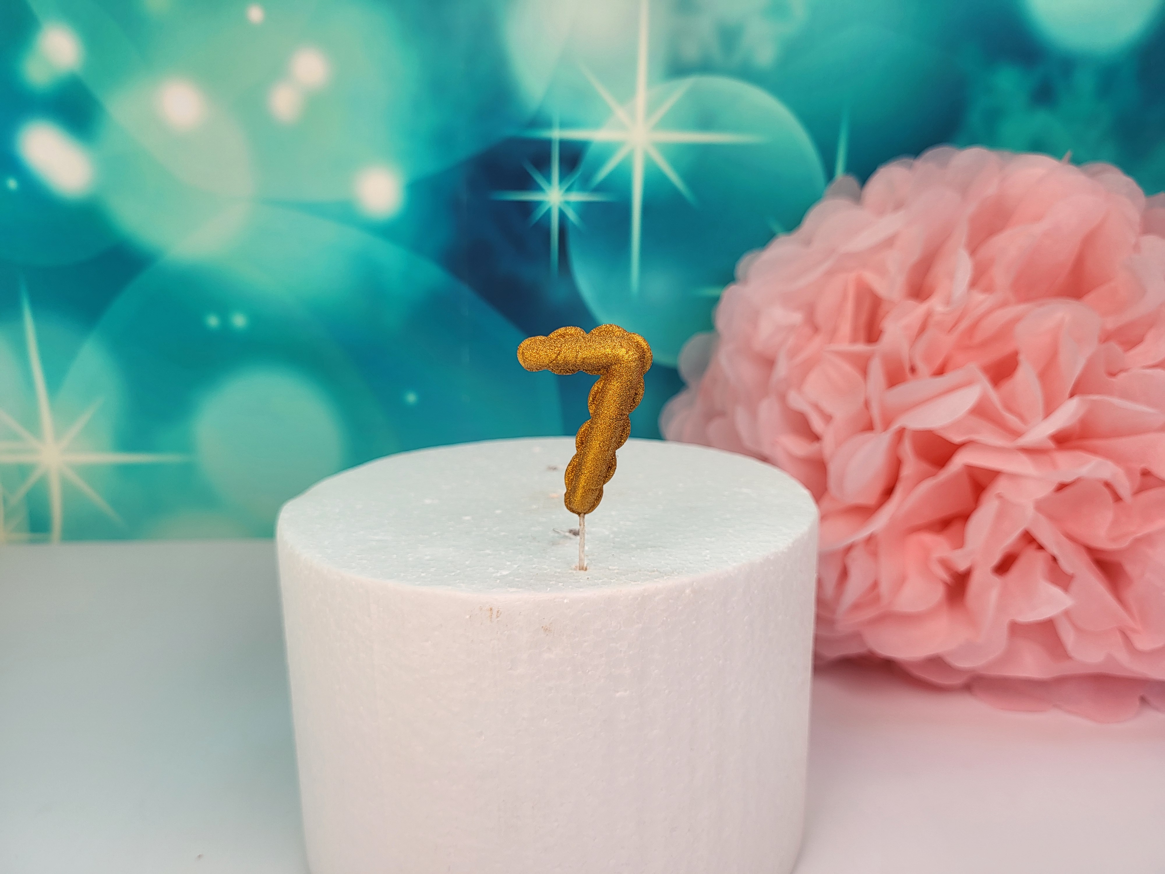 Fondant Zahl  7  - Gold
