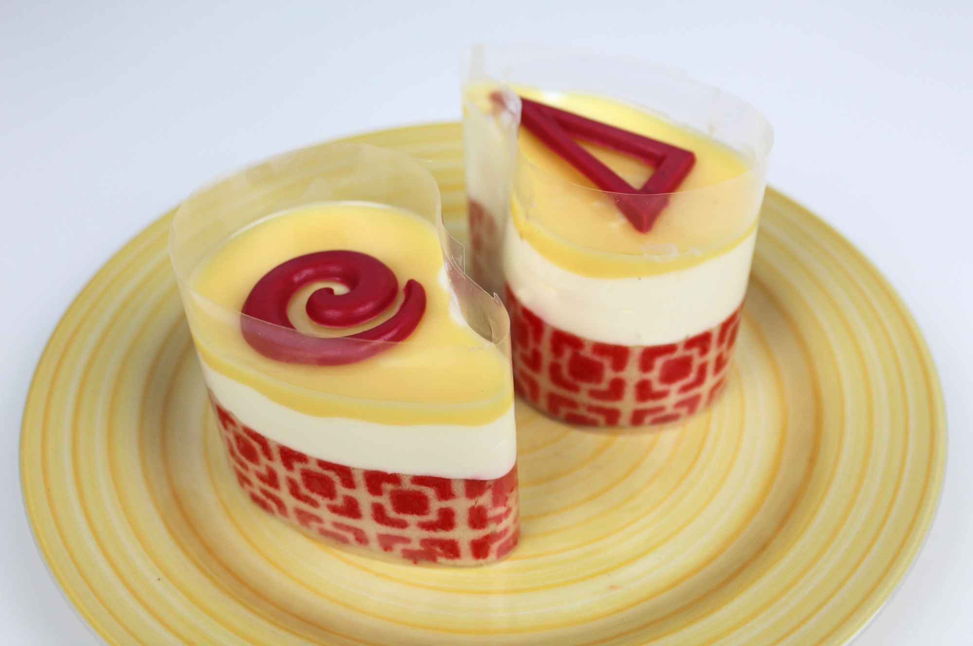 Dessertform Set Petit Fours Flamme groß – Dekorbiskuit Formen von Martellato