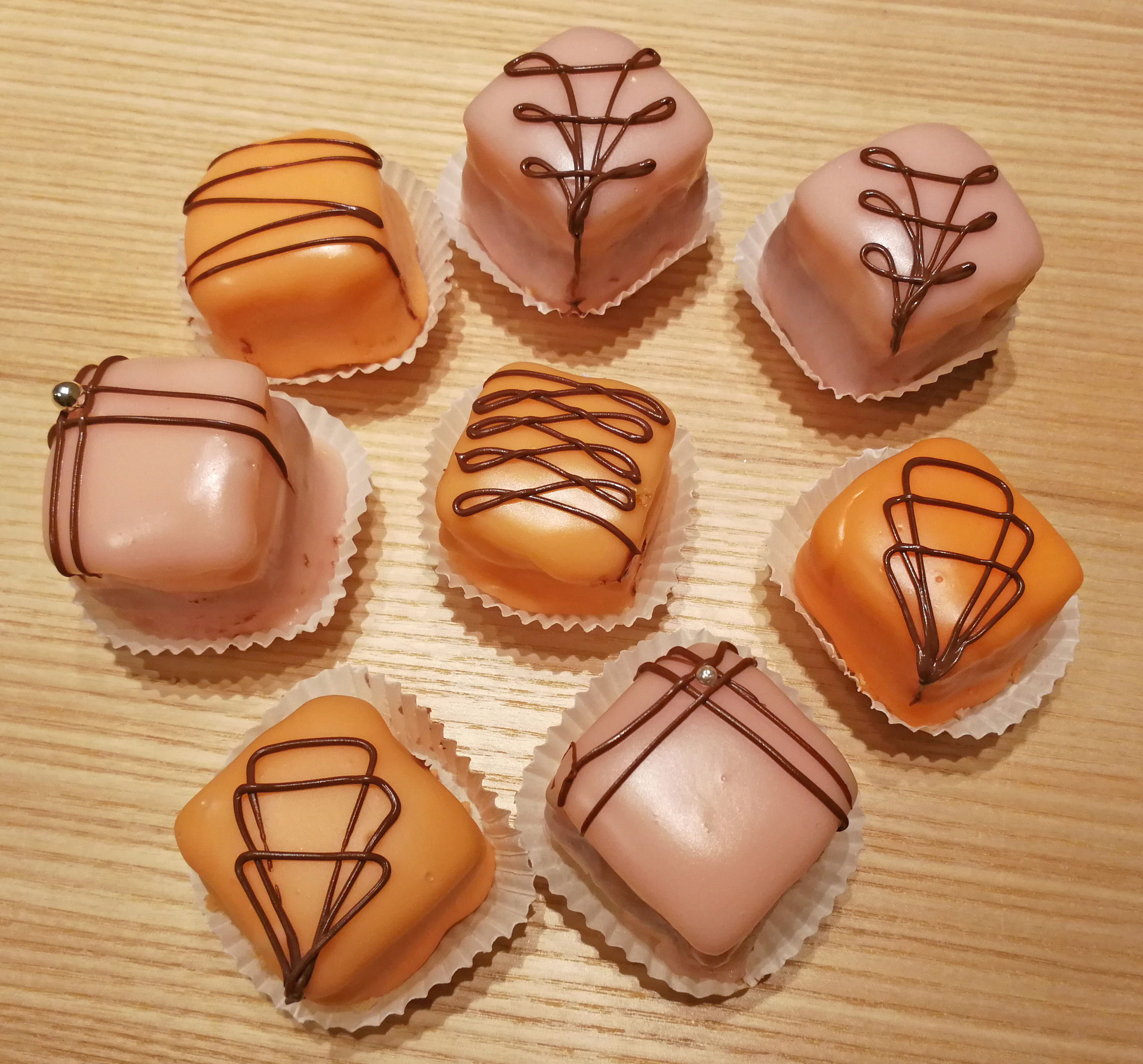 Fondantglasur 2 kg nordpol Flüssigfondant